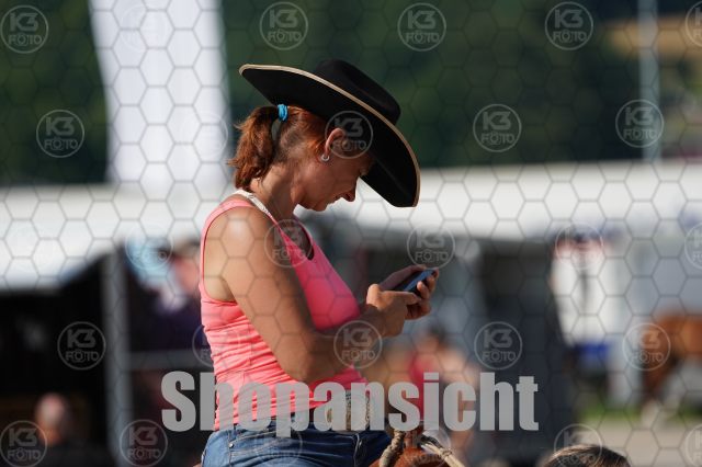 s_A_900237.JPG
